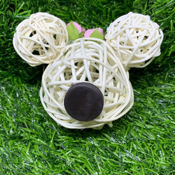 Branch Ball Mouse Head Magnet with Flower Crown - Picture 2 of 2